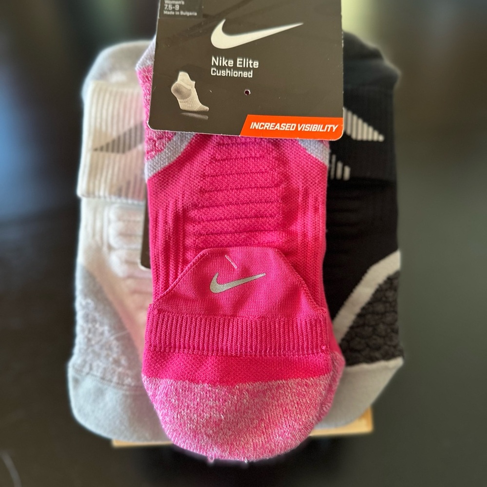 Nike Elite Cushioned Socks